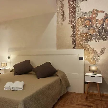 Casa Spinetta Malaspina - *